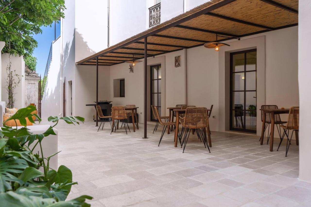 Palazzo Frangipane Bed & Breakfast Salve Exterior foto