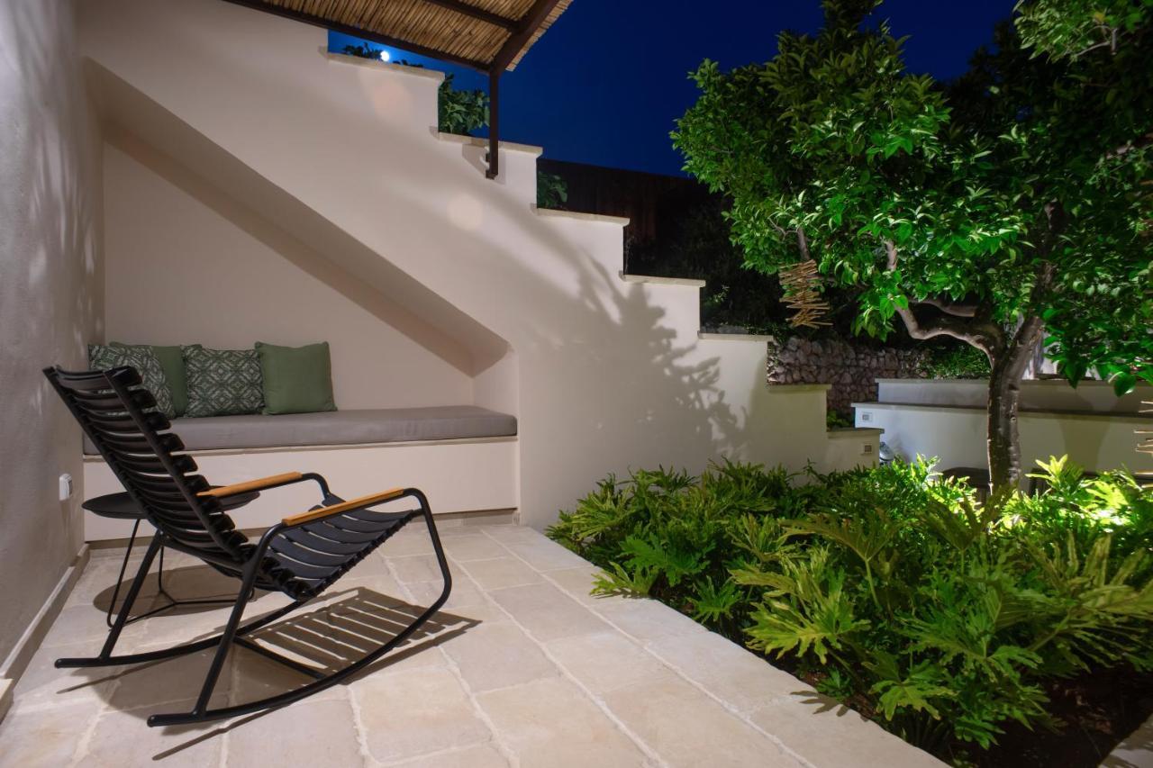 Palazzo Frangipane Bed & Breakfast Salve Exterior foto